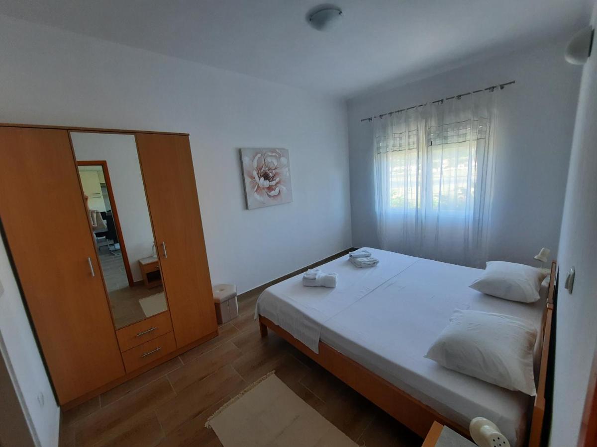 Ferienwohnung Marovito Supetarska Draga Exterior foto
